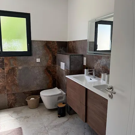 Modern With Private Pool In Bergerac * Saint-Laurent-des-Vignes